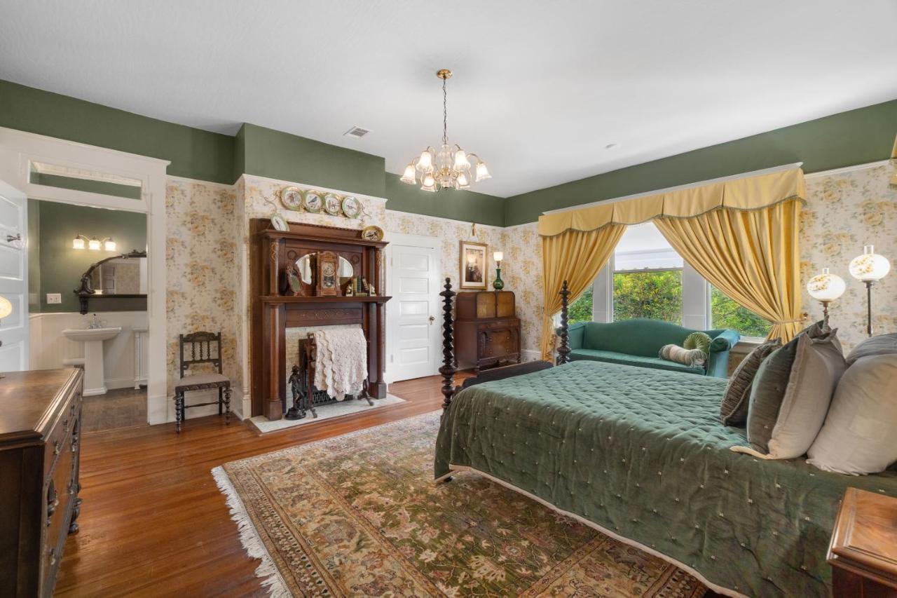 Ross Mansion Bed & Breakfast Hattiesburg Exteriör bild